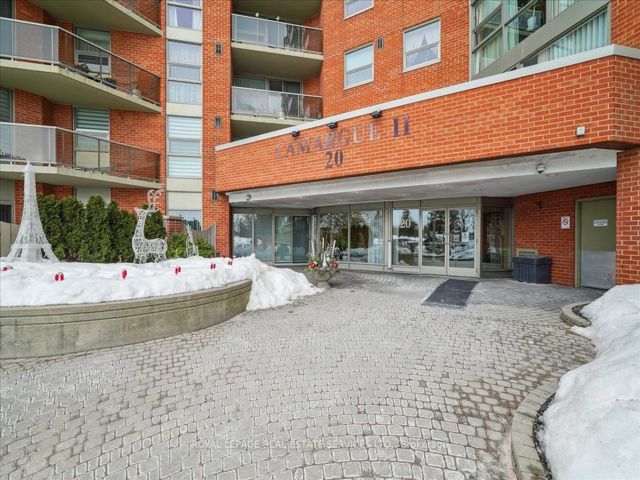 214 - 20 Dean Park Rd