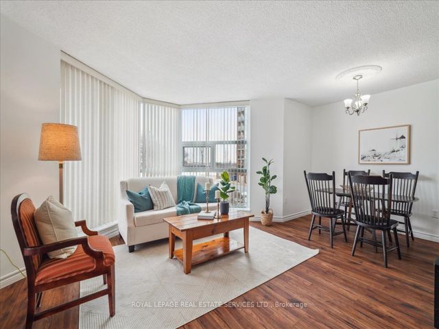 214 - 20 Dean Park Rd