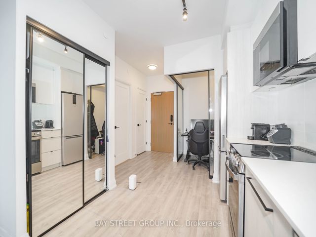 711 - 2369 Danforth Ave