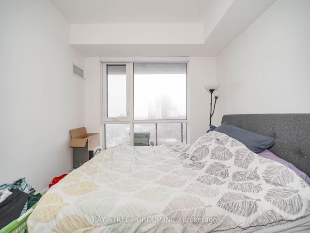 711 - 2369 Danforth Ave