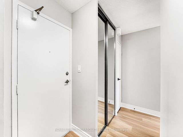 307 - 90 Ling Rd