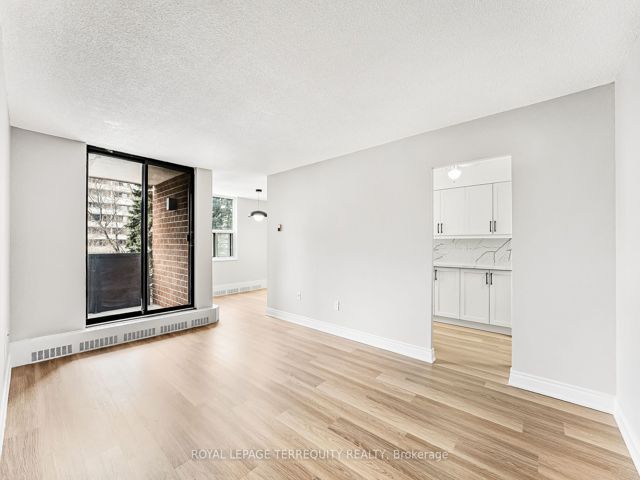 307 - 90 Ling Rd