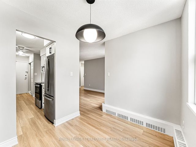 307 - 90 Ling Rd
