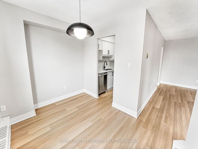 307 - 90 Ling Rd