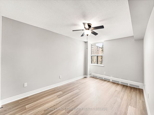 307 - 90 Ling Rd