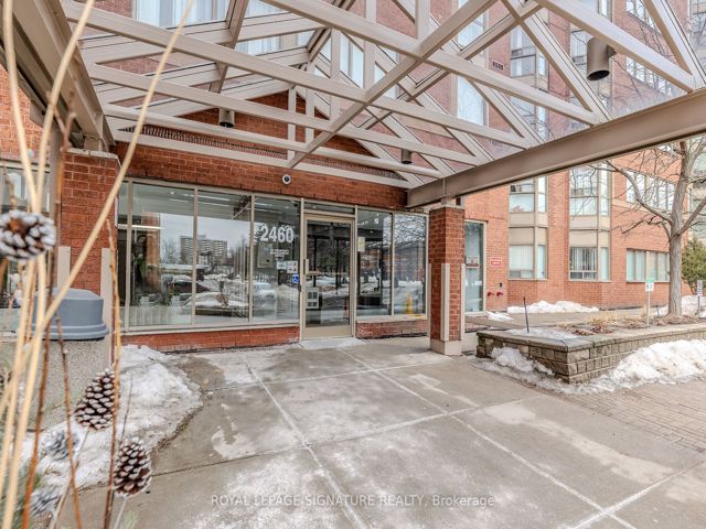808 - 2460 Eglinton Ave E