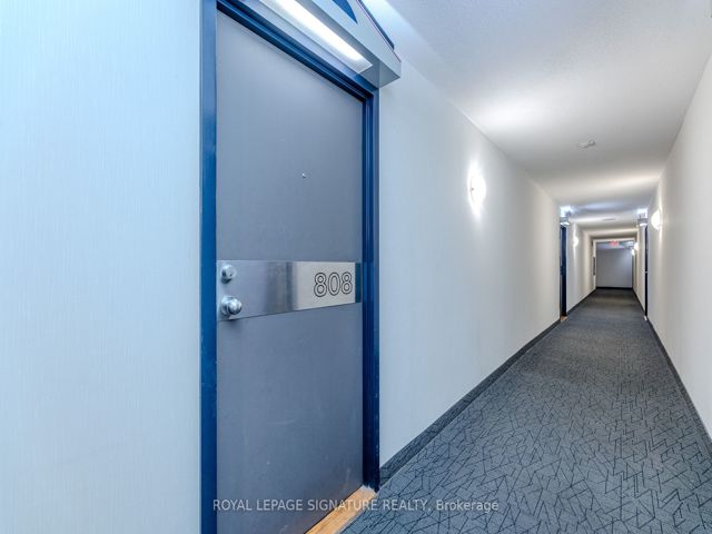 808 - 2460 Eglinton Ave E