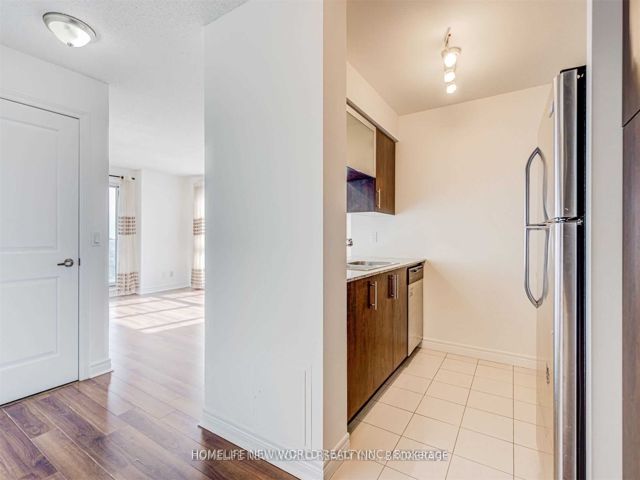 3602 - 50 Town Centre Crt