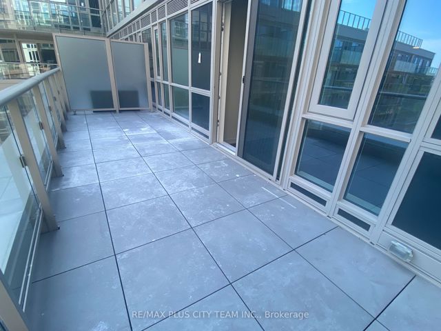 617 - 150 Logan Ave