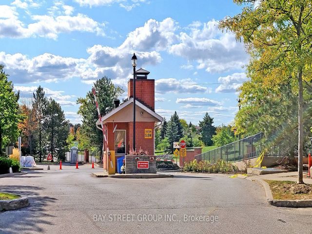 1119 - 1883 Mcnicoll Ave