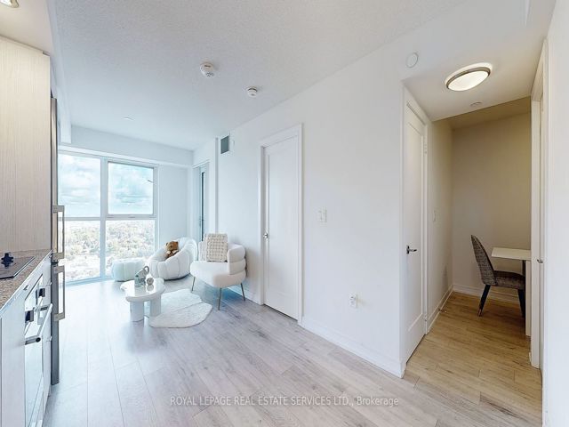2401 - 225 Village Green Sq