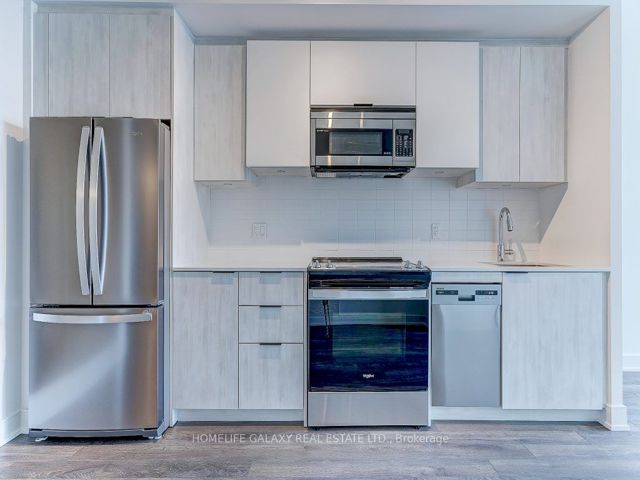 213 - 1350 Ellesmere Rd