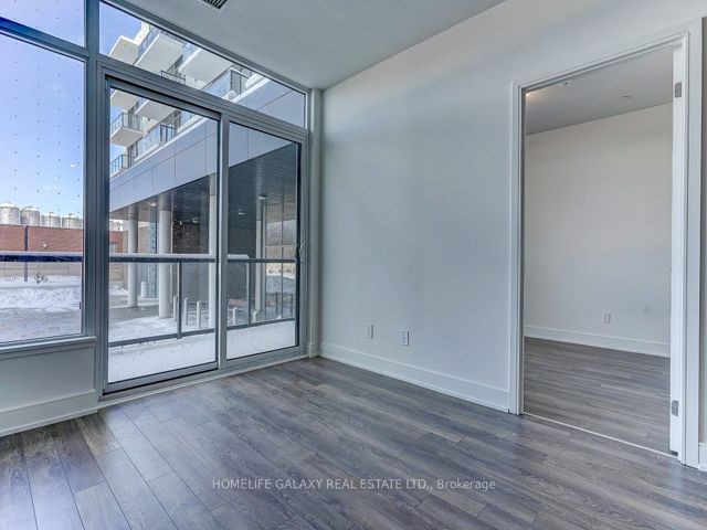 213 - 1350 Ellesmere Rd