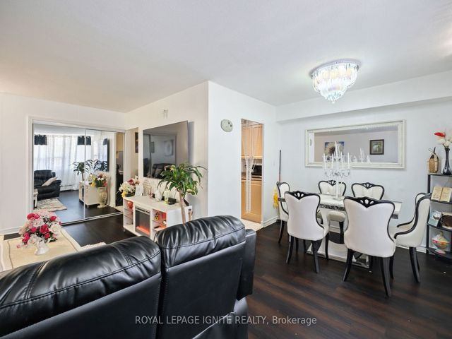 201 - 180 Markham Rd