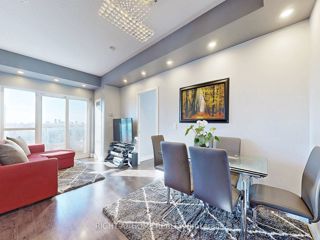 1218 - 181 Village Green Sq