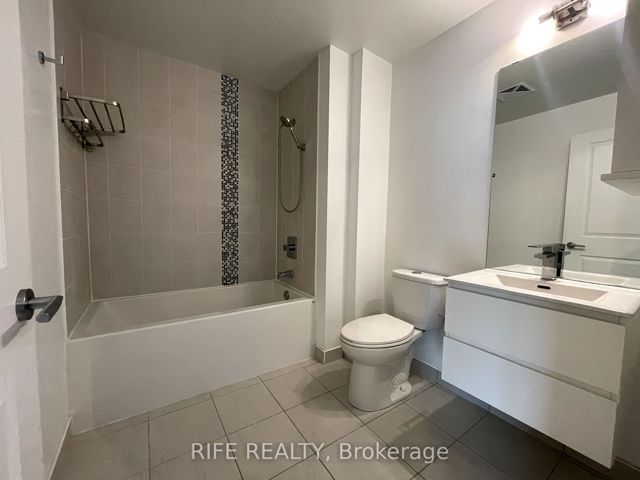2309 - 195 Bonis Ave