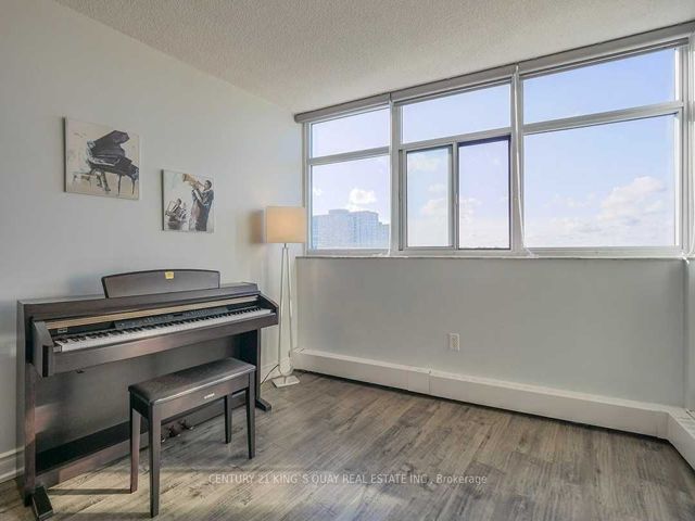 1410 - 2050 Bridletowne Circ