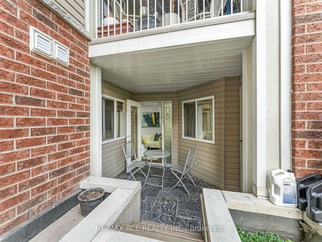 121 - 5225 Finch Ave E