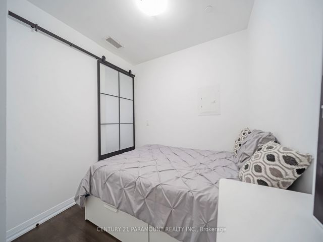 2701 - 30 Meadowglen Pl