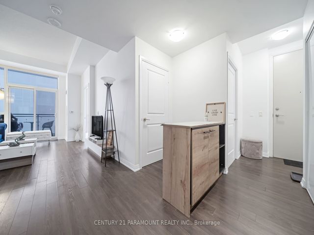 2701 - 30 Meadowglen Pl