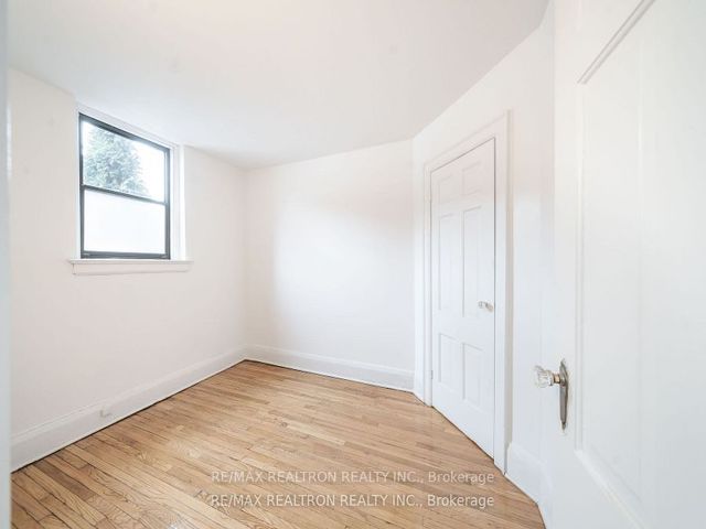 62 - 8 Kingston Rd