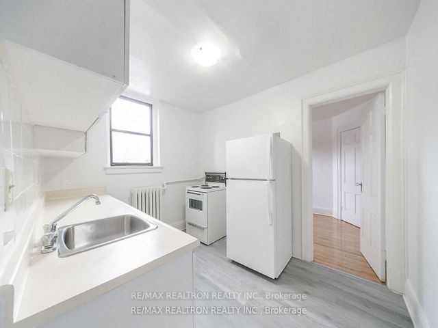 62 - 8 Kingston Rd