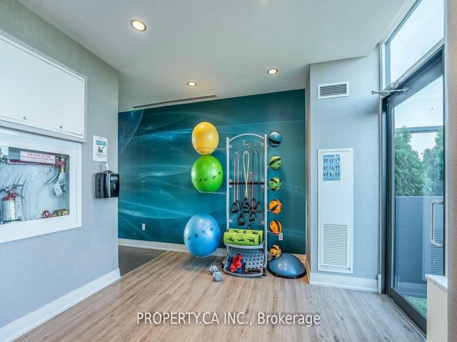 308 - 630 Greenwood Ave