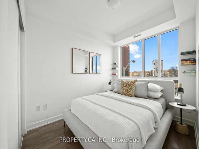 308 - 630 Greenwood Ave