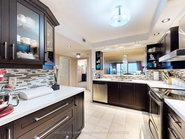 1007 - 4727 Sheppard Ave E