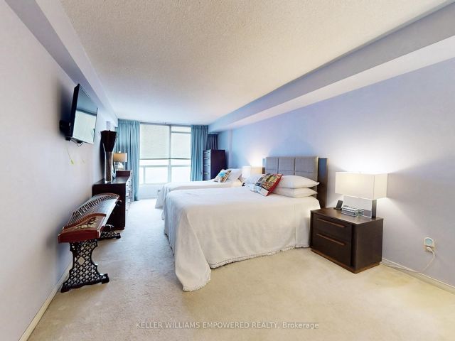 1007 - 4727 Sheppard Ave E