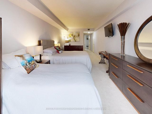 1007 - 4727 Sheppard Ave E