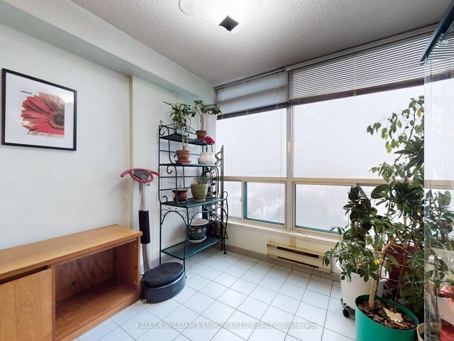 1007 - 4727 Sheppard Ave E