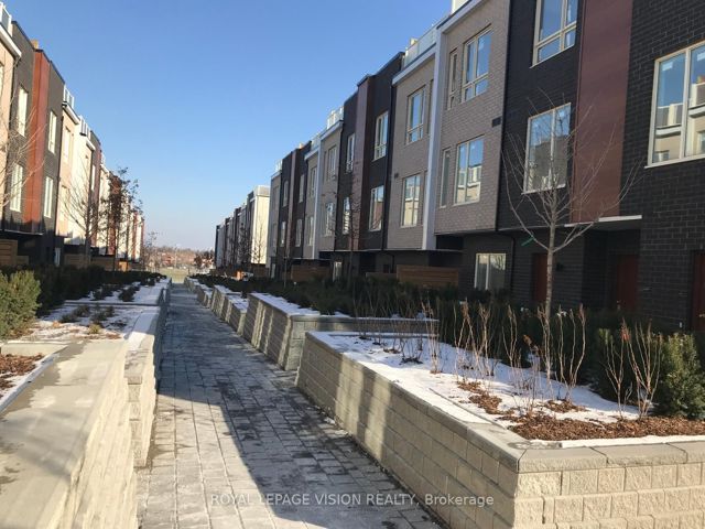 29 - 1363 Neilson Rd