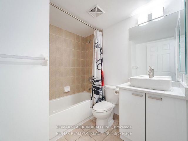 203 - 3650 Kingston Rd
