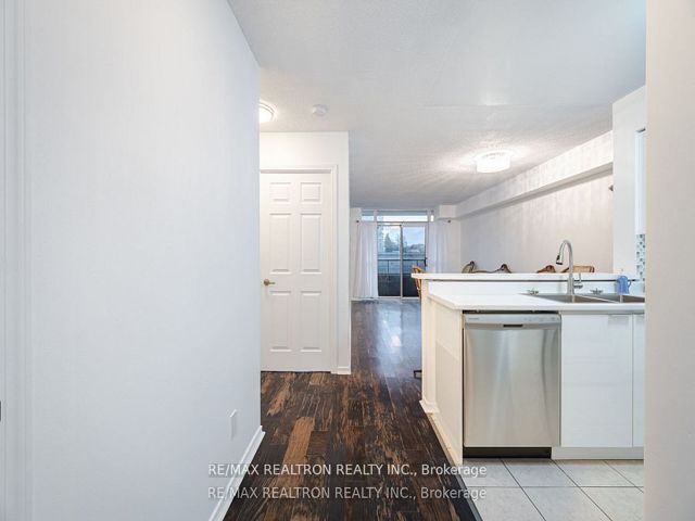 203 - 3650 Kingston Rd
