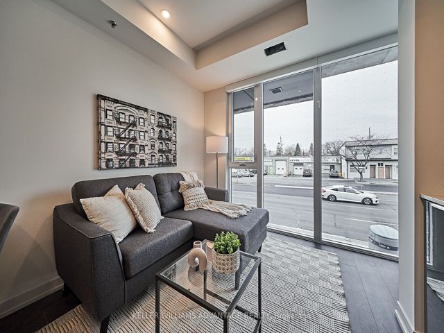 105R - 2213 Kingston Rd