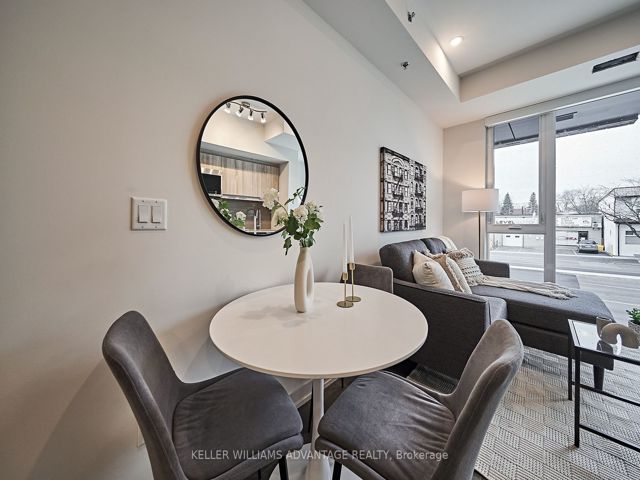 105R - 2213 Kingston Rd