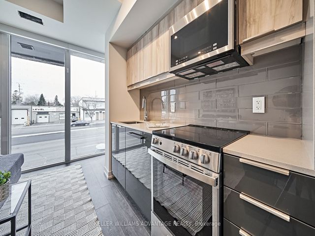 105 - 2213 Kingston Rd