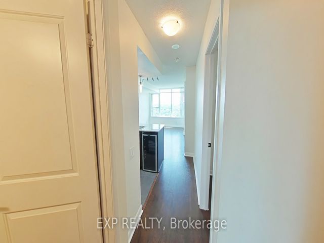 2507 - 190 Borough Dr