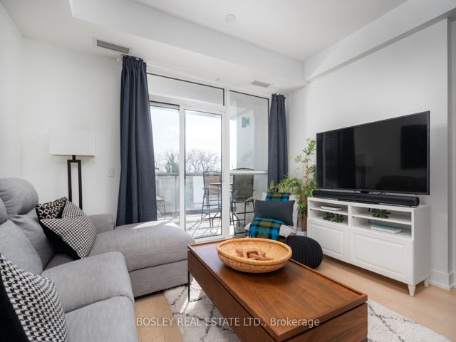508 - 1331 Queen St E