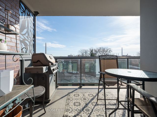 508 - 1331 Queen St E