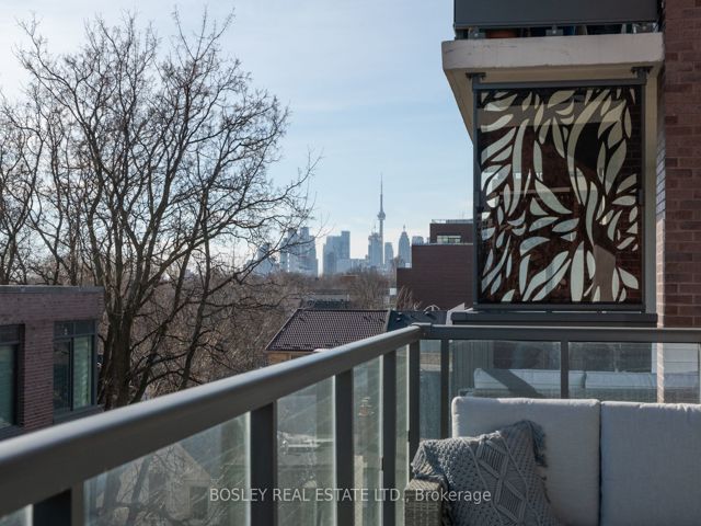 508 - 1331 Queen St E