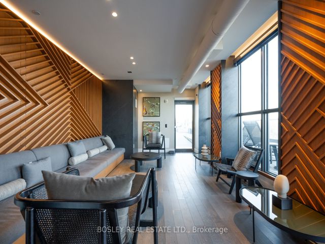508 - 1331 Queen St E
