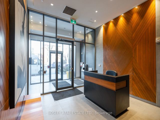 508 - 1331 Queen St E