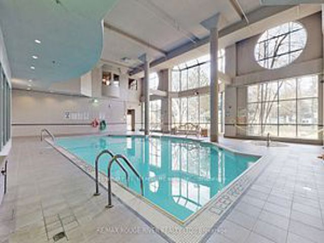 2128 - 68 Corporate Dr