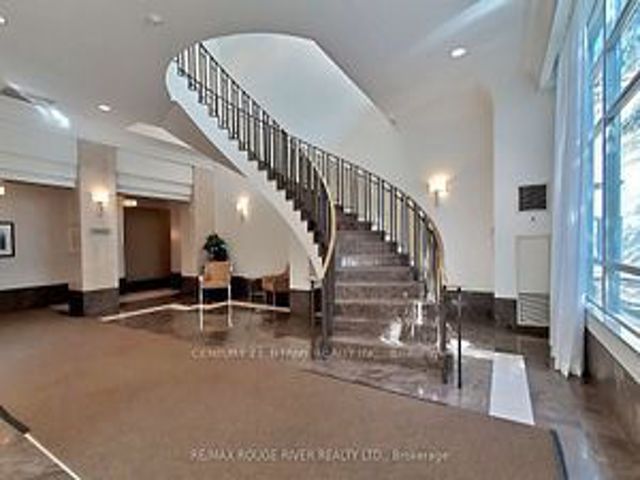 2128 - 68 Corporate Dr