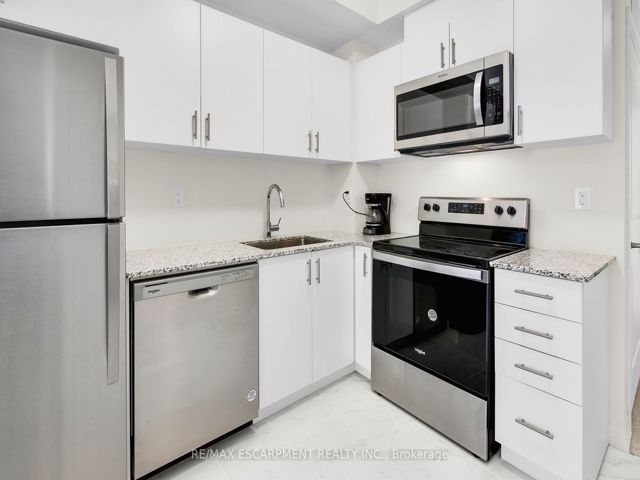 2 - 30 Liben Way