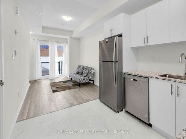 2 - 30 Liben Way