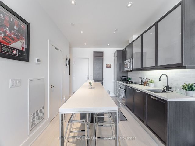 315 - 66 Kippendavie Ave