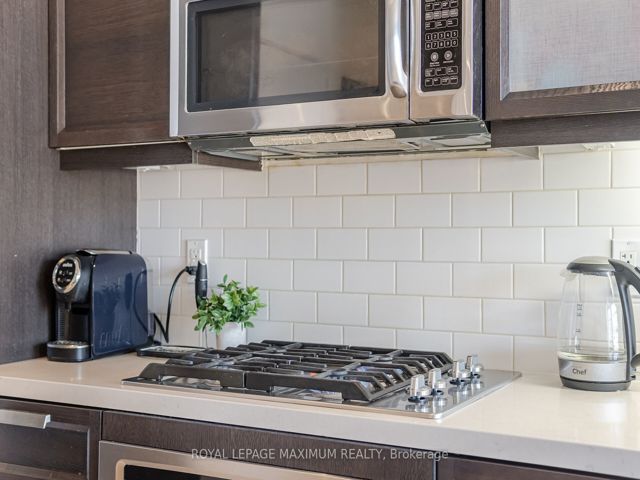 315 - 66 Kippendavie Ave